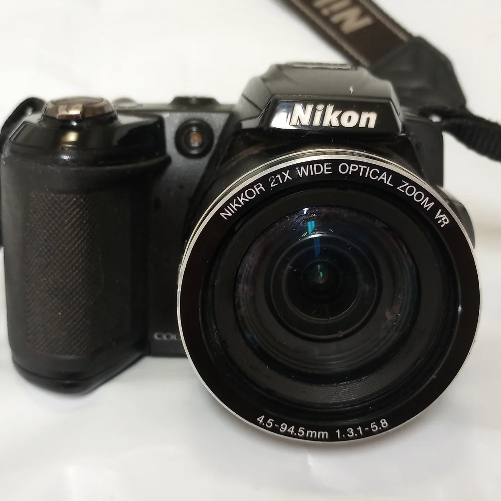 Nikon COOLPIX L120 14.1 MP PLZ READ FULL AD